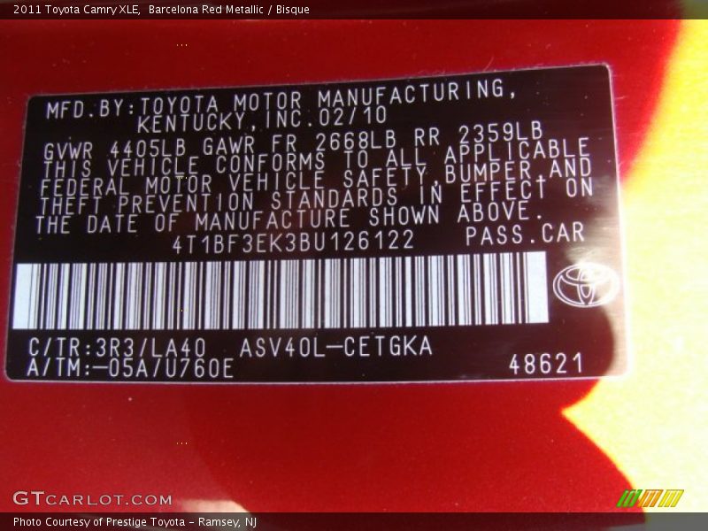 Barcelona Red Metallic / Bisque 2011 Toyota Camry XLE