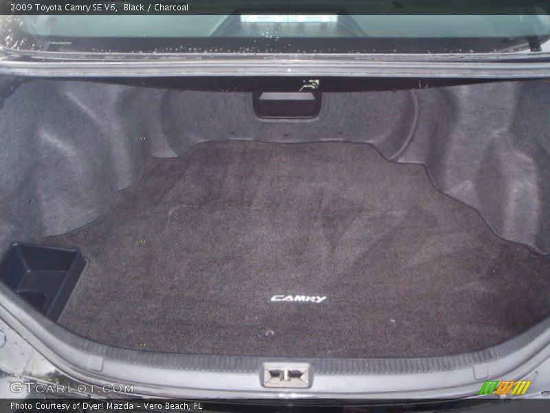 Black / Charcoal 2009 Toyota Camry SE V6