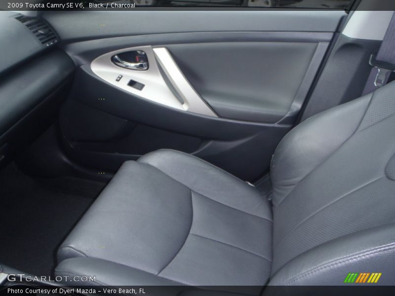 Black / Charcoal 2009 Toyota Camry SE V6