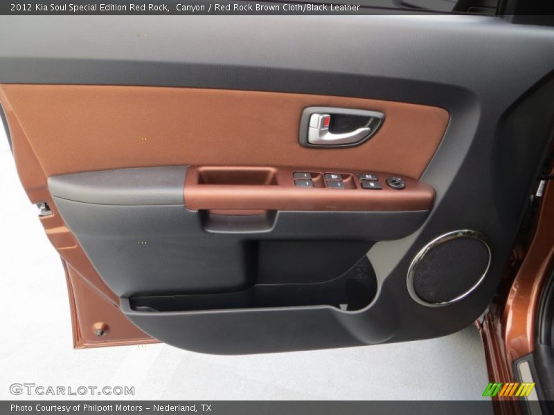 Door Panel of 2012 Soul Special Edition Red Rock