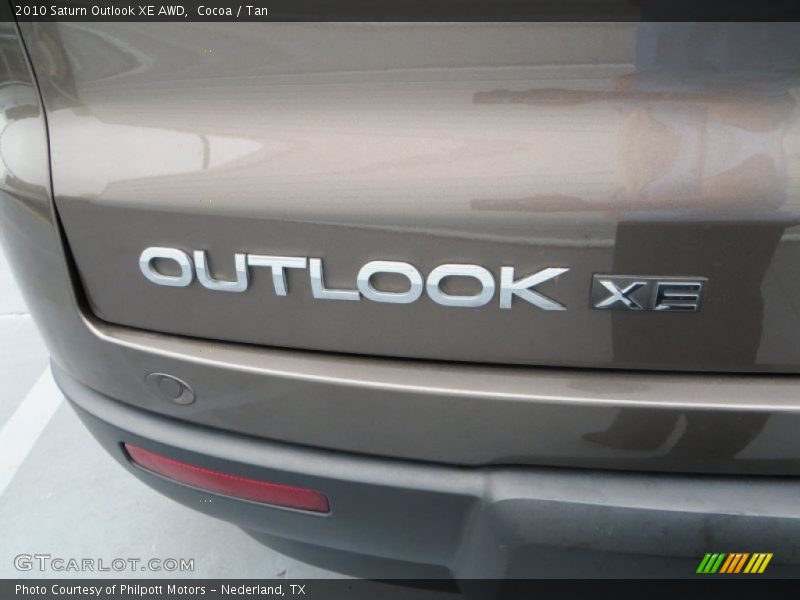 Cocoa / Tan 2010 Saturn Outlook XE AWD