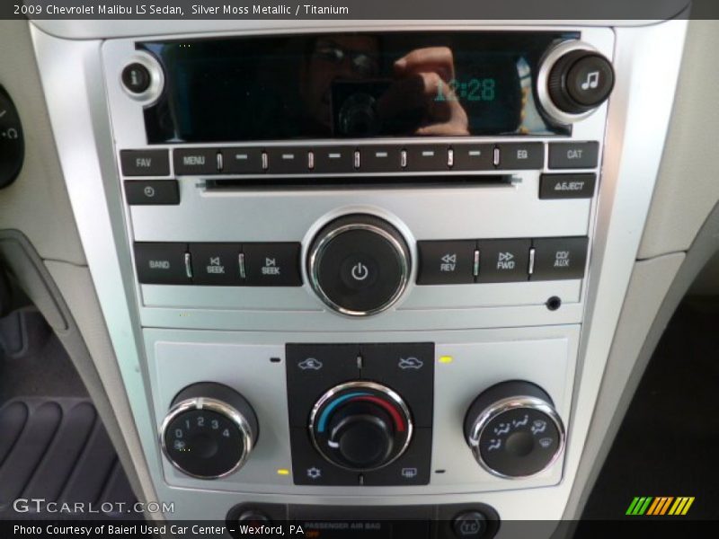 Silver Moss Metallic / Titanium 2009 Chevrolet Malibu LS Sedan