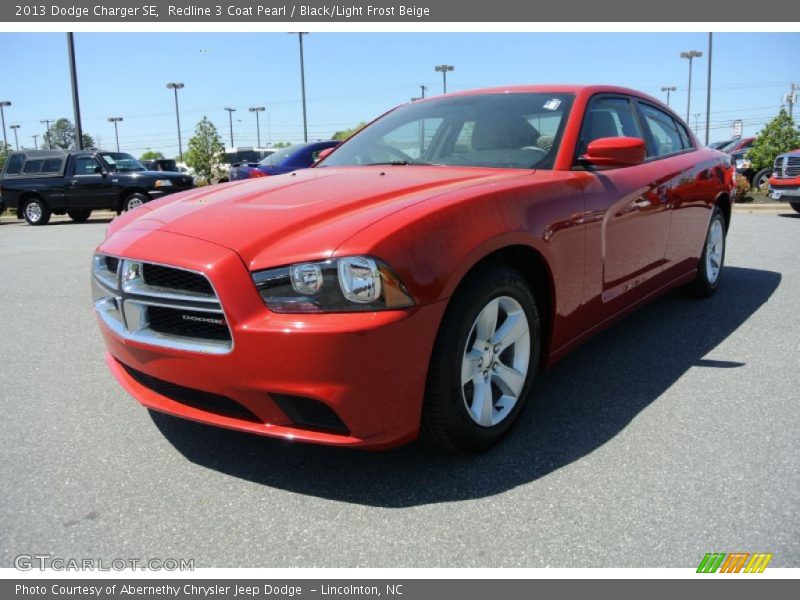 Redline 3 Coat Pearl / Black/Light Frost Beige 2013 Dodge Charger SE