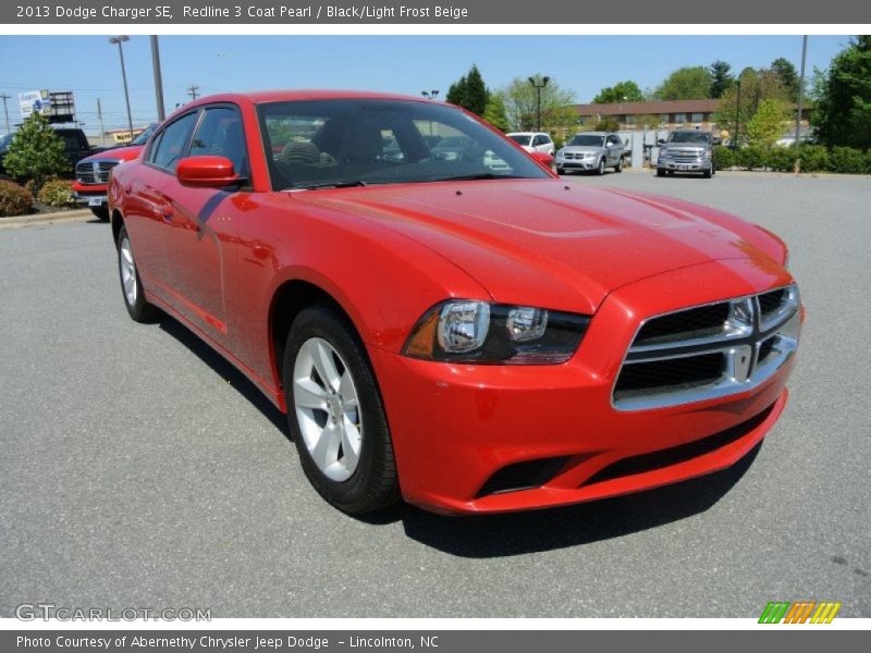 Redline 3 Coat Pearl / Black/Light Frost Beige 2013 Dodge Charger SE