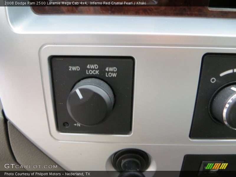 Controls of 2008 Ram 2500 Laramie Mega Cab 4x4