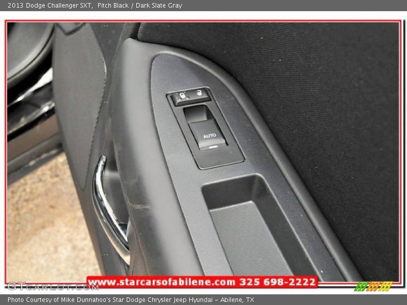 Pitch Black / Dark Slate Gray 2013 Dodge Challenger SXT