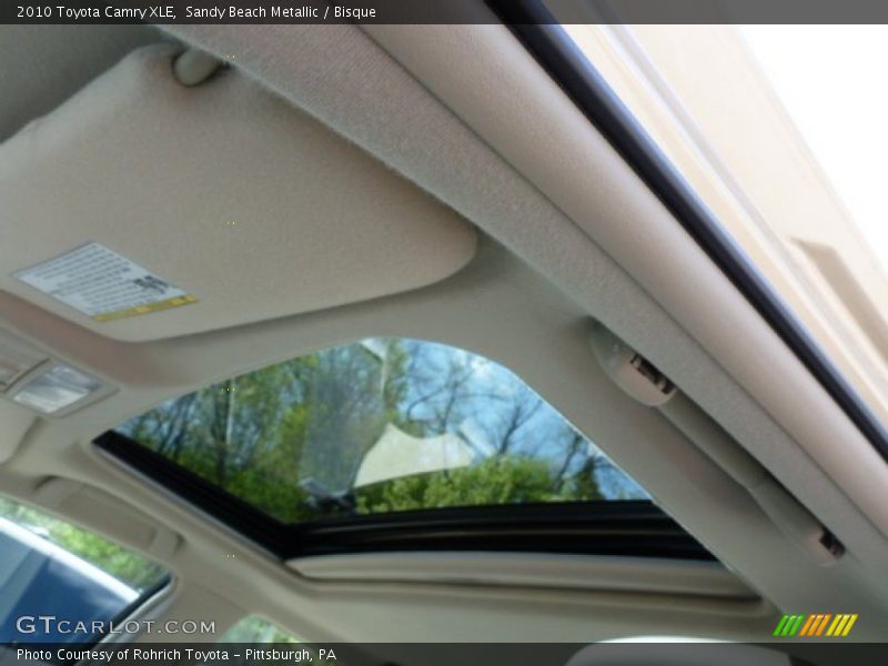 Sandy Beach Metallic / Bisque 2010 Toyota Camry XLE