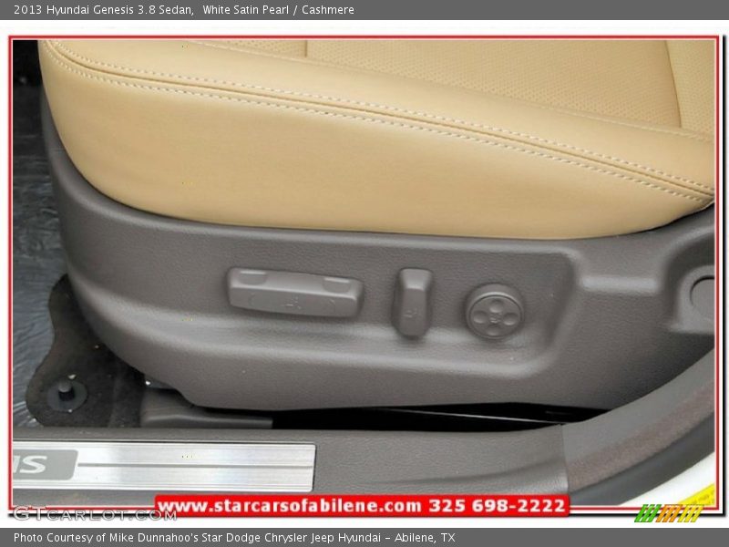 White Satin Pearl / Cashmere 2013 Hyundai Genesis 3.8 Sedan