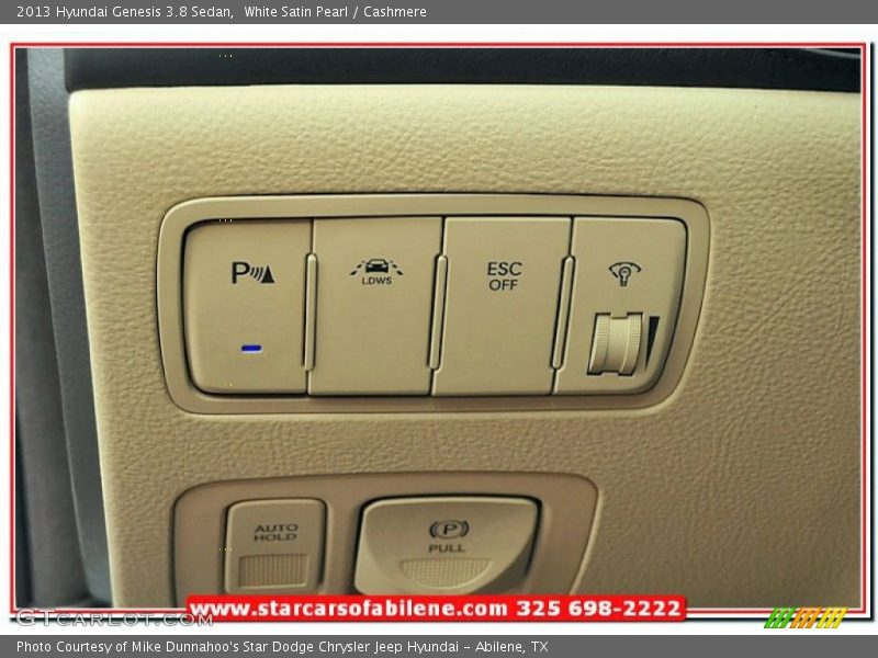 White Satin Pearl / Cashmere 2013 Hyundai Genesis 3.8 Sedan