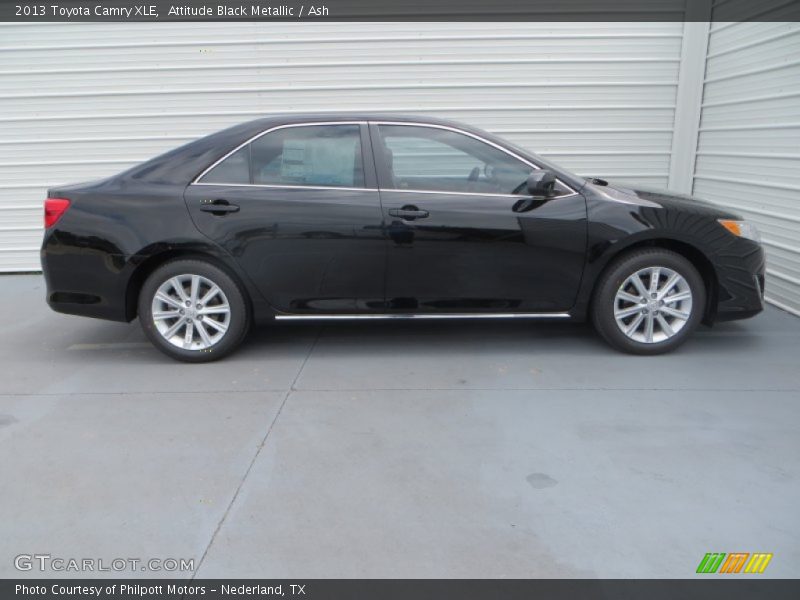 Attitude Black Metallic / Ash 2013 Toyota Camry XLE