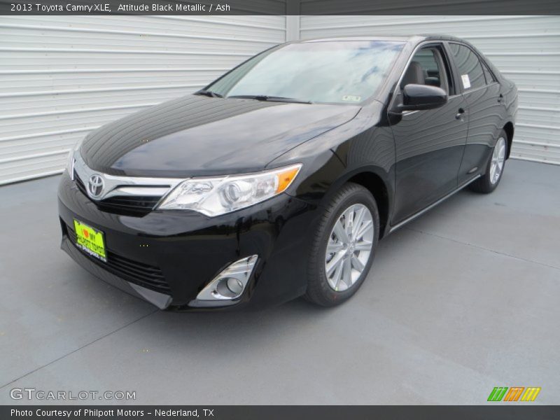 Attitude Black Metallic / Ash 2013 Toyota Camry XLE