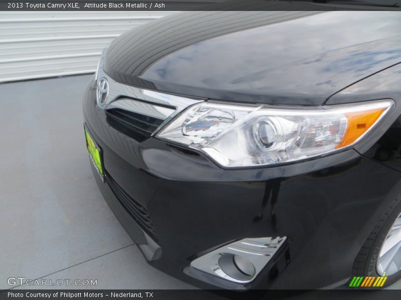 Attitude Black Metallic / Ash 2013 Toyota Camry XLE