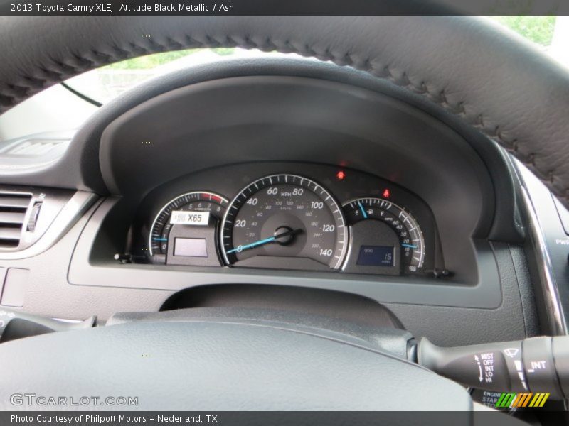 Attitude Black Metallic / Ash 2013 Toyota Camry XLE