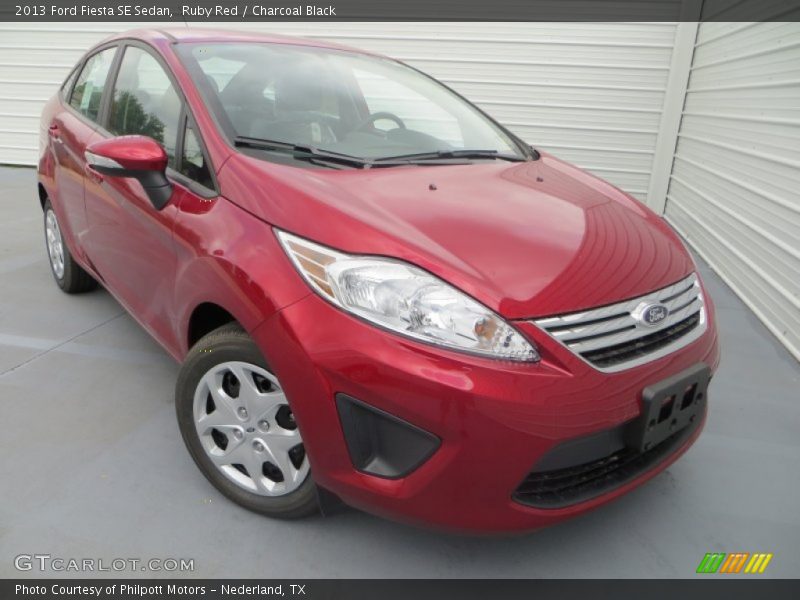 Ruby Red / Charcoal Black 2013 Ford Fiesta SE Sedan