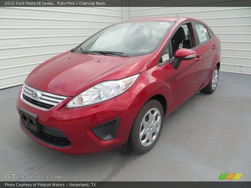 Ruby Red / Charcoal Black 2013 Ford Fiesta SE Sedan