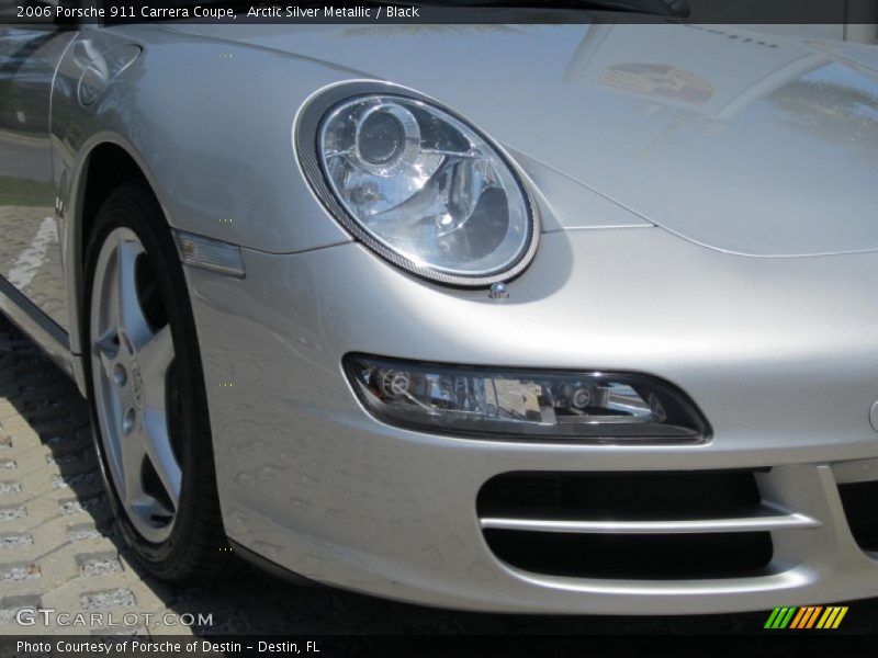 Arctic Silver Metallic / Black 2006 Porsche 911 Carrera Coupe