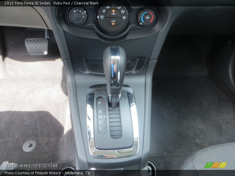 Ruby Red / Charcoal Black 2013 Ford Fiesta SE Sedan