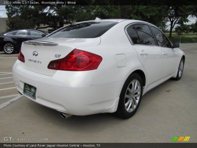 Moonlight White / Wheat 2009 Infiniti G 37 Sedan