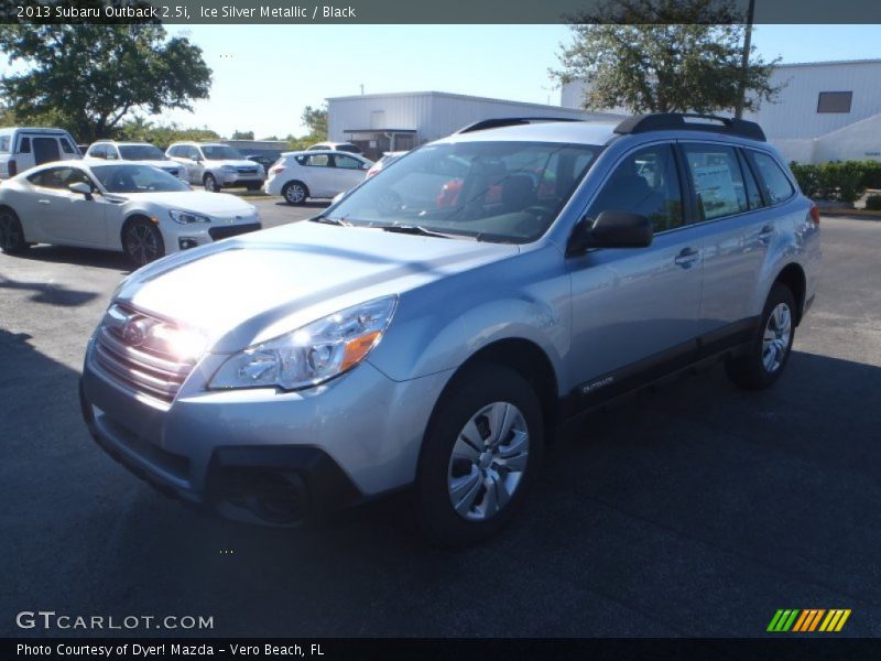 Ice Silver Metallic / Black 2013 Subaru Outback 2.5i