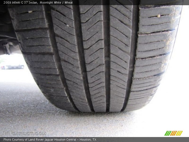 Moonlight White / Wheat 2009 Infiniti G 37 Sedan