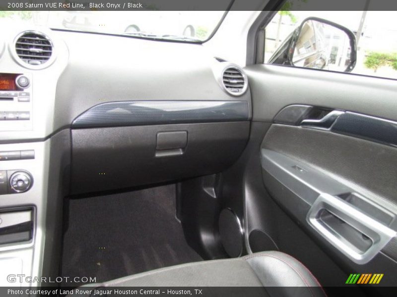 Black Onyx / Black 2008 Saturn VUE Red Line