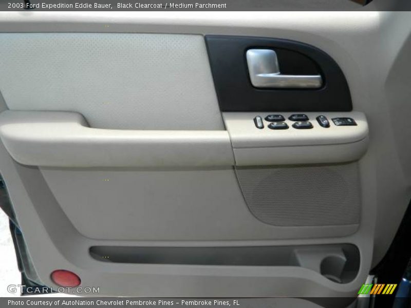 Black Clearcoat / Medium Parchment 2003 Ford Expedition Eddie Bauer