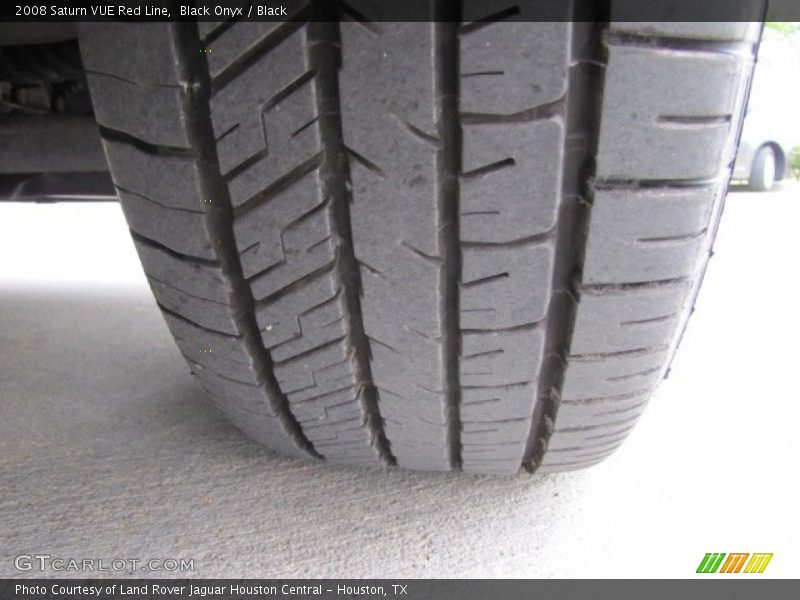 Black Onyx / Black 2008 Saturn VUE Red Line
