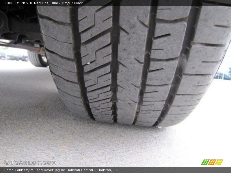Black Onyx / Black 2008 Saturn VUE Red Line