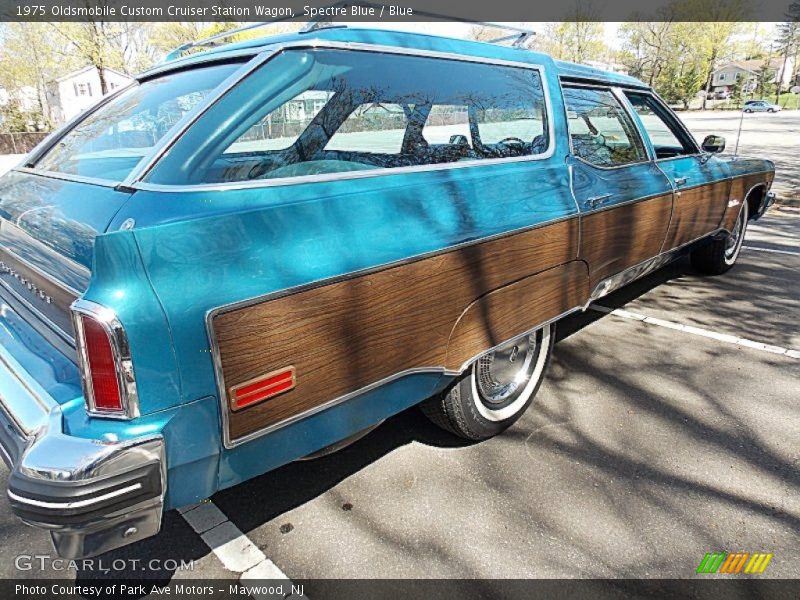  1975 Custom Cruiser Station Wagon Spectre Blue