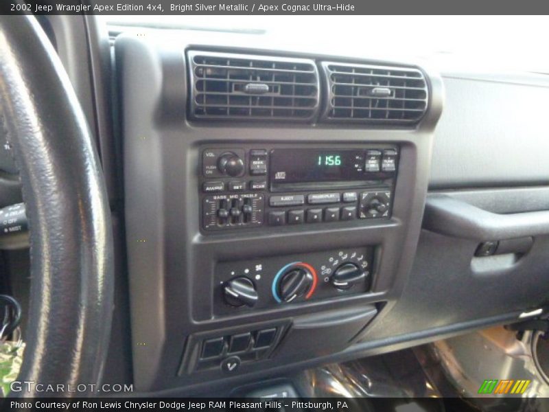 Controls of 2002 Wrangler Apex Edition 4x4