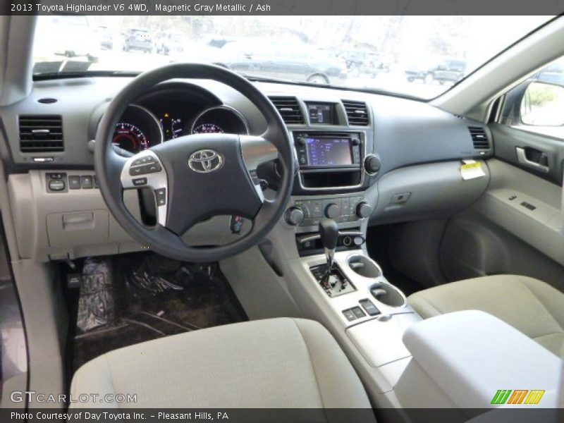 Magnetic Gray Metallic / Ash 2013 Toyota Highlander V6 4WD
