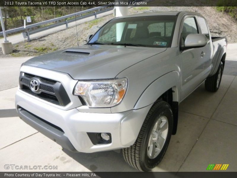 Silver Streak Mica / Graphite 2013 Toyota Tacoma V6 TRD Sport Access Cab 4x4