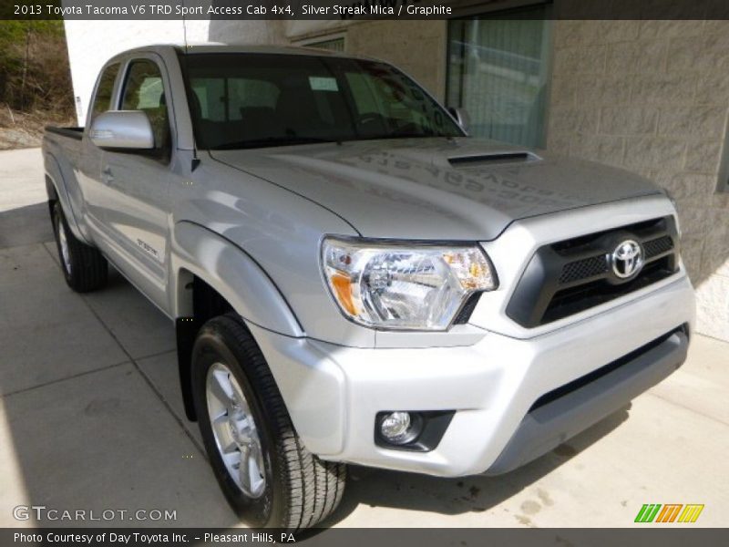 Silver Streak Mica / Graphite 2013 Toyota Tacoma V6 TRD Sport Access Cab 4x4