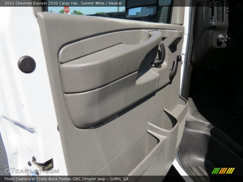Summit White / Neutral 2013 Chevrolet Express 2500 Cargo Van