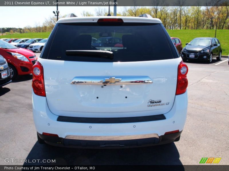 Summit White / Light Titanium/Jet Black 2011 Chevrolet Equinox LT