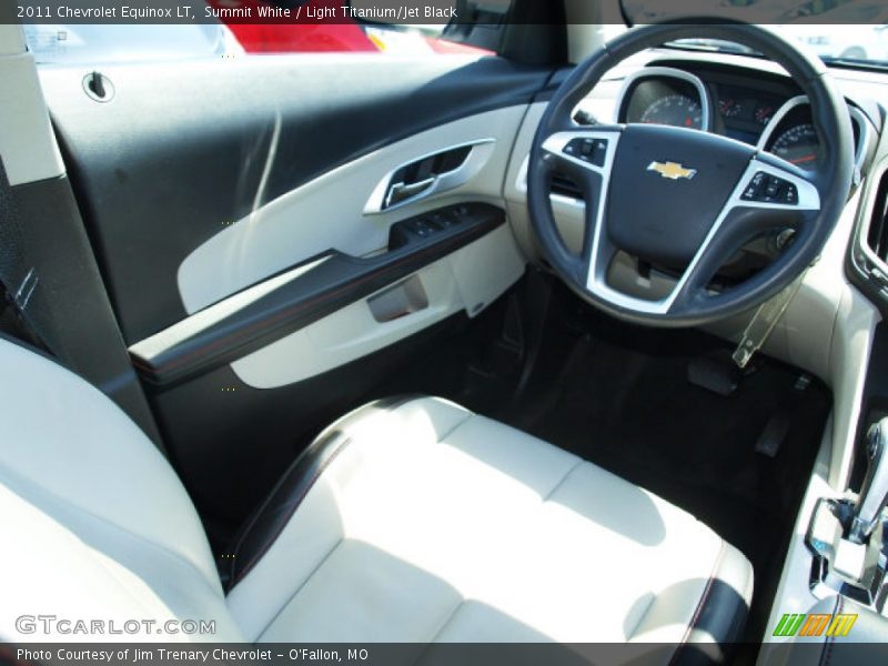 Summit White / Light Titanium/Jet Black 2011 Chevrolet Equinox LT