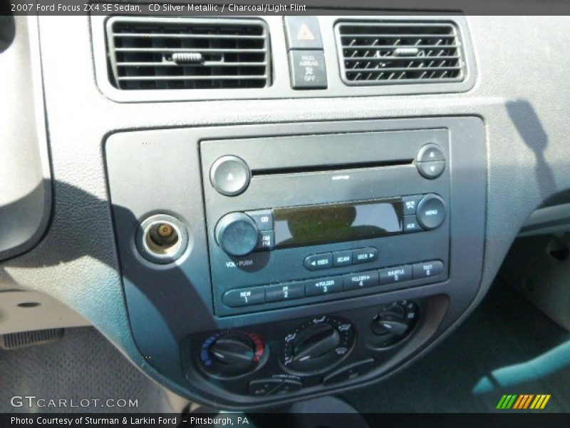 Controls of 2007 Focus ZX4 SE Sedan