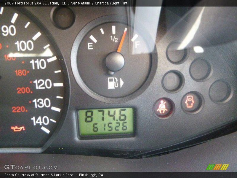 CD Silver Metallic / Charcoal/Light Flint 2007 Ford Focus ZX4 SE Sedan