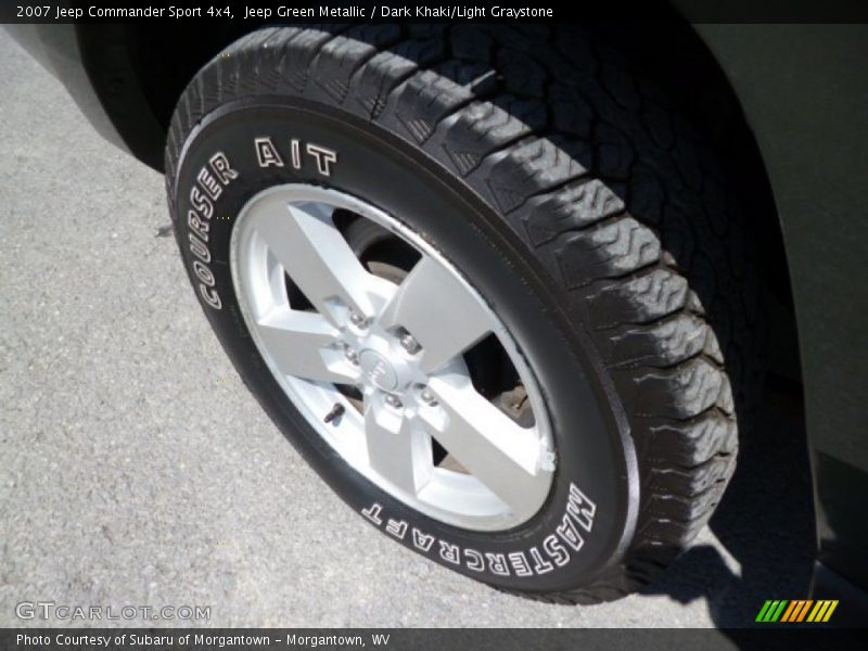 Jeep Green Metallic / Dark Khaki/Light Graystone 2007 Jeep Commander Sport 4x4