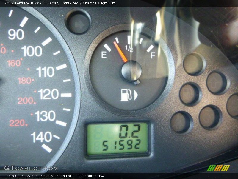 Infra-Red / Charcoal/Light Flint 2007 Ford Focus ZX4 SE Sedan