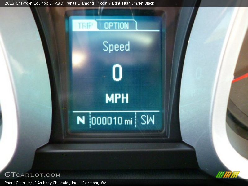 White Diamond Tricoat / Light Titanium/Jet Black 2013 Chevrolet Equinox LT AWD