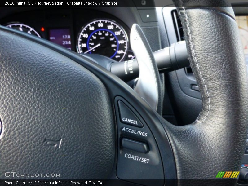 Controls of 2010 G 37 Journey Sedan