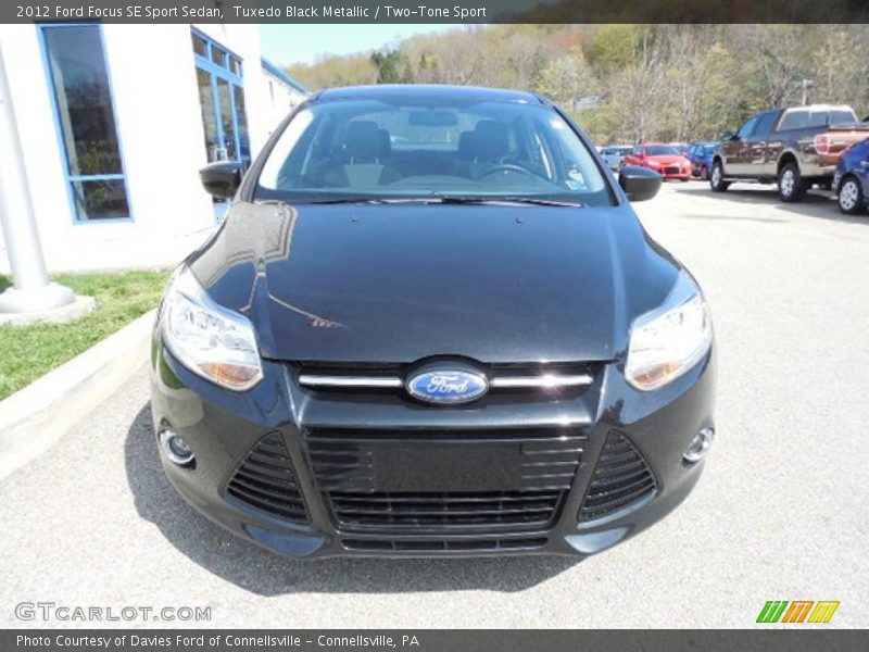 Tuxedo Black Metallic / Two-Tone Sport 2012 Ford Focus SE Sport Sedan
