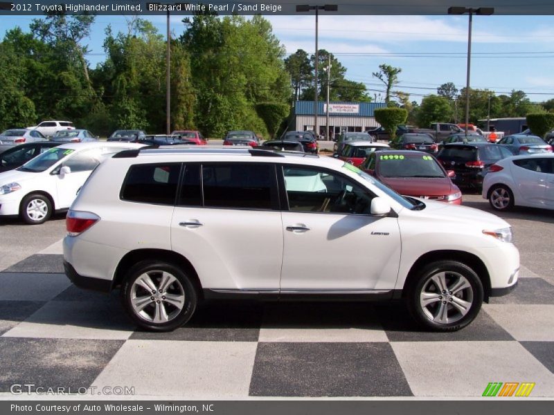 Blizzard White Pearl / Sand Beige 2012 Toyota Highlander Limited