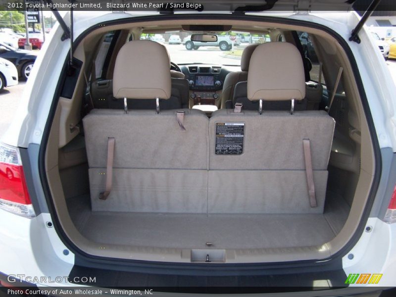 Blizzard White Pearl / Sand Beige 2012 Toyota Highlander Limited