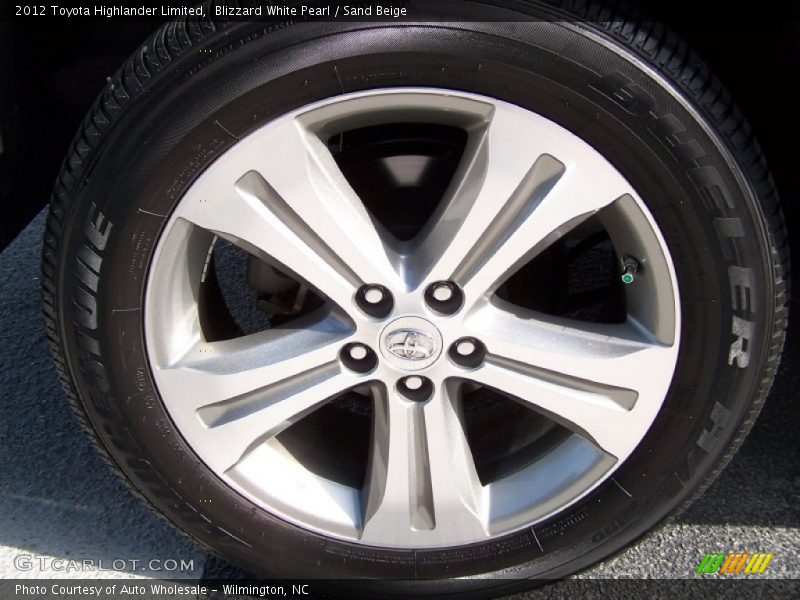Blizzard White Pearl / Sand Beige 2012 Toyota Highlander Limited
