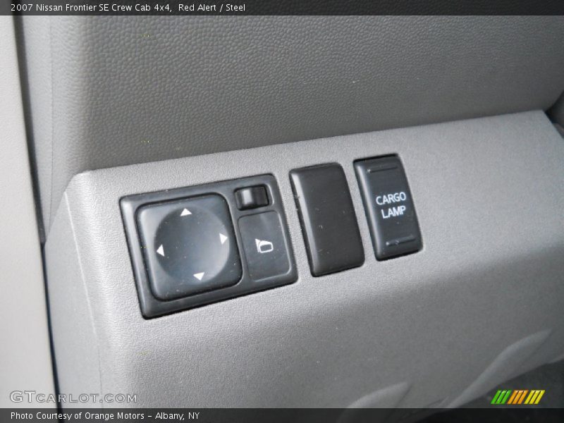 Red Alert / Steel 2007 Nissan Frontier SE Crew Cab 4x4