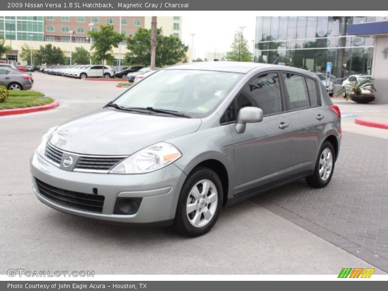 Magnetic Gray / Charcoal 2009 Nissan Versa 1.8 SL Hatchback