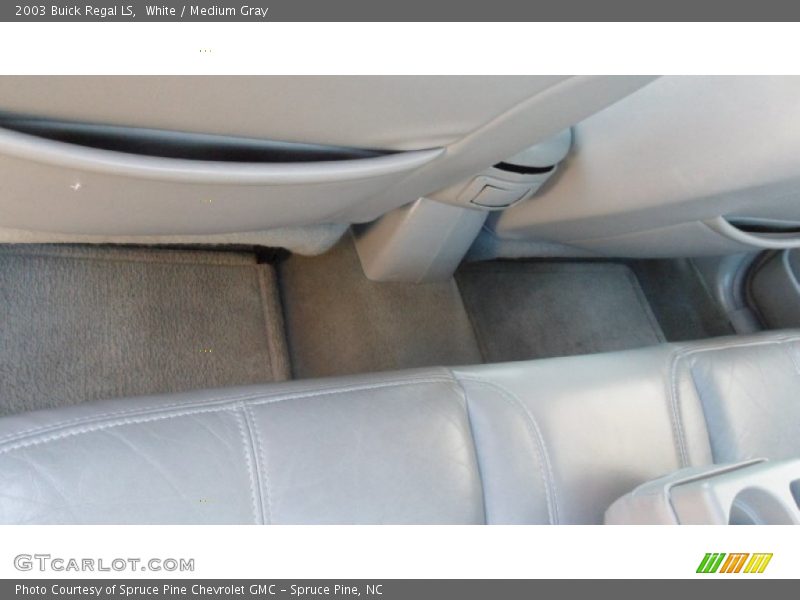White / Medium Gray 2003 Buick Regal LS