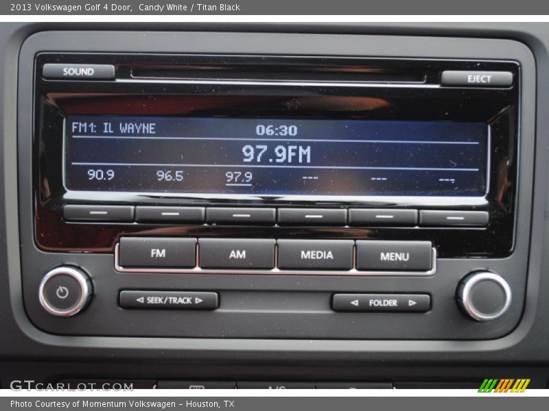 Candy White / Titan Black 2013 Volkswagen Golf 4 Door